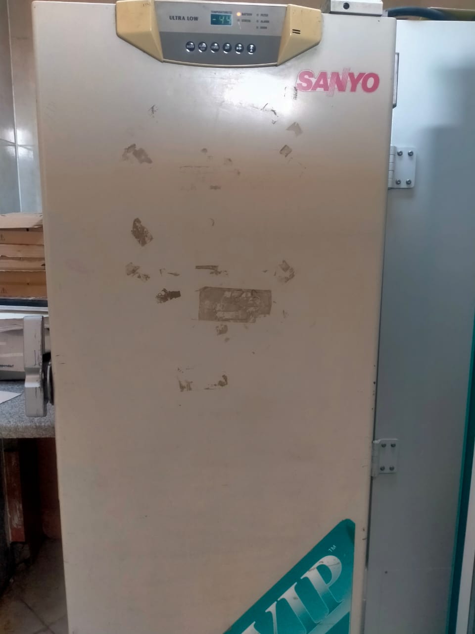 Deep freezer -80